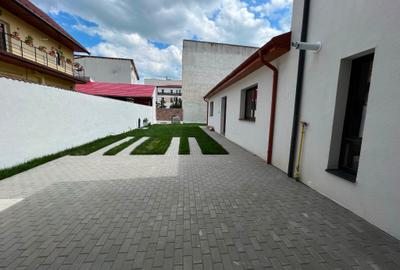 De închiriat | Casă individuală pentru birouri - 2