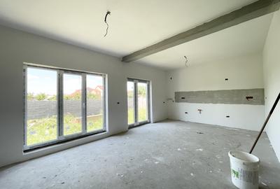 Duplex cu 3 camere în Moșnița Veche