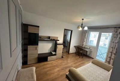 Apartament cu 2 camere, etaj 3/4, zona Tatarasi - 3