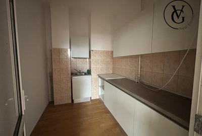 Spatiu comercial ultra central - 19