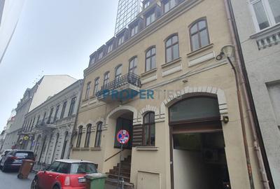 Birou, de 256.6 mp, în Unirii