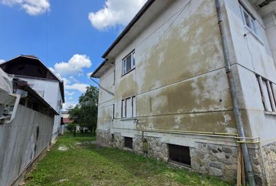 Apartament cu 4 camere , garaj si teren de 420 mp de vanzare zona Sub Arini - 13