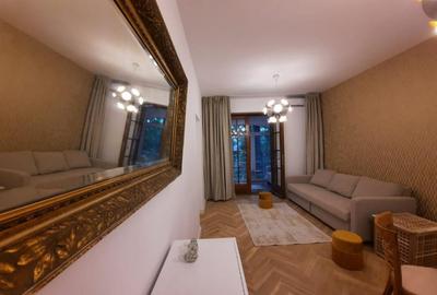 Apartament cu 3 camere decomandat în Floreasca