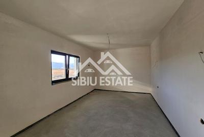Casa 5 camere, TEREN MARE, pret BUN - 22