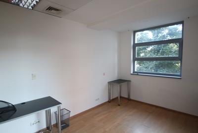 De inchiriat spatiu cu destinatie birouri,Complex studentesc - 11