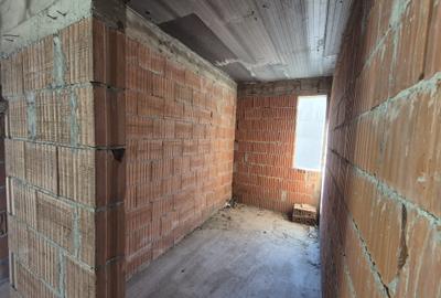 VILA (la roșu) P+1E+M, 265mpu, TEREN 871mp, CHIAJNA-Vlad Țepeș - 18