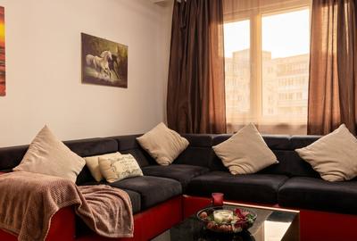 Apartament cu 3 camere semidecomandat în Dristor