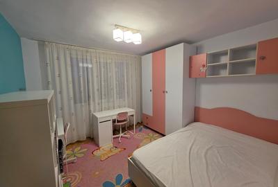 Apartament de vanzare, 3 camere, decomandat, 72 mp, Alexandru cel Bun - 2