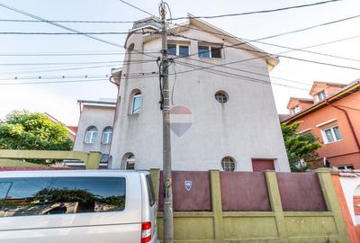 Vila 336 mp 7 camere - locuință, grădiniță, clinică - Drumul Taberei - 45