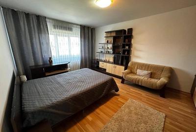 Garsonieră decomandată în Alexandru cel Bun
