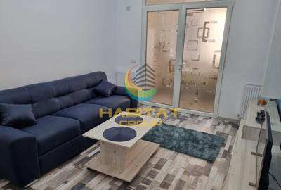 Apartament cu 2 camere decomandat, mobilat în Apărătorii Patriei