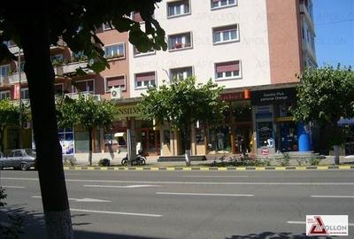 Spațiu comercial, de 132 mp, în Ultracentral