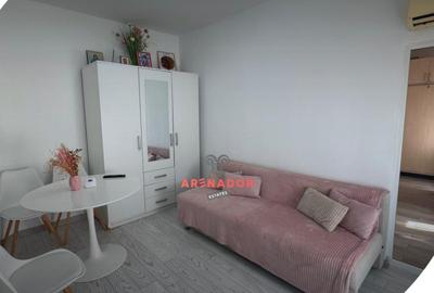 Apartament cu 2 camere, mobilat în Unirii