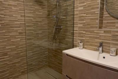 Apartament cu 4 camere de închiriat - 5