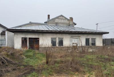 Casă individuală cu 2 camere în Dărăști-Ilfov