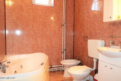 Mamaia Nord - Langa Mare, pensiune la cheie, 11 camere, 9 bai! - 51
