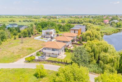 Teren cu deschidere la lac -Laguna Albastra- toate utilitatile disponibile - 8