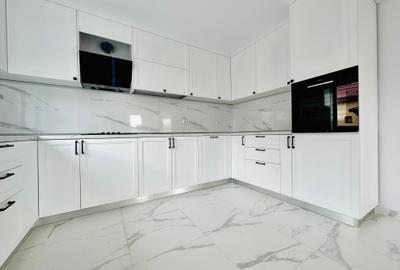 Casa individuala 4 camere noua | Strada Asfaltata | Com Berceni - 3 min Bd 1 Mai - 10