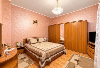 Casa P+M - Palas - teren 340mp - 6 camere - 8