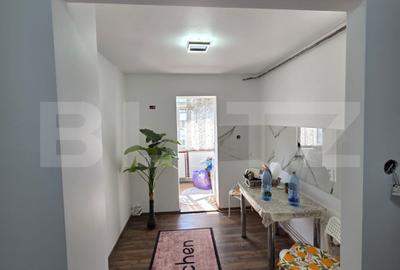 Apartament cu 2 camere decomandat, mobilat în Micro 17