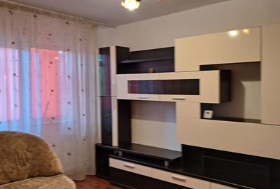 Apartament de inchiriat, 2 camere, semidecomandat, 43 mp, Mircea cel Batran - 1