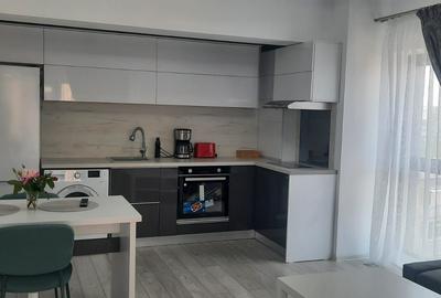 Inchiriez apartament 3 camere Faleză Dunării - 2