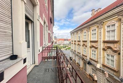 Piata Unirii 4 Camere | 180mp Etaj 2/3 | Palatul Bruck - renovat - 2