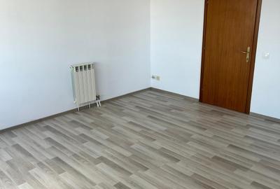 Universitate - Batistei | Spatiu 135 mp | Bloc 2000 | Terasa | Metrou - 4