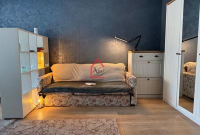 Apartament cu 2 camere semidecomandat, mobilat în Tătărași