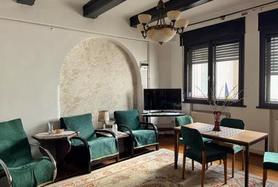 Apartament in vila - Casa interbelica - retrasa de la strada - 2