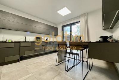 Casă individuală cu 5 camere în Pipera