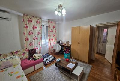 Apartament 2 camere, etajul 4 din 4, cu pod, Complexul Studențesc, comision 0% - 6