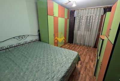 Apartament cu 3 camere semidecomandat, mobilat în Mănăștur