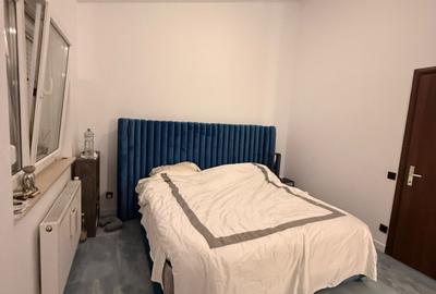 Apartament cu 4 camere decomandat, mobilat în Băneasa