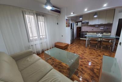 Apartament cu 3 camere decomandat, mobilat în Unirii