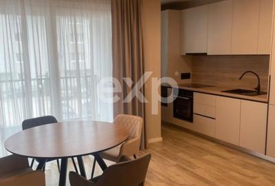 Apartament cu 2 camere semidecomandat, mobilat în Florești