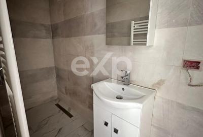 Apartament cu 2 camere ,Micro 8 ,Aleea Grivita - 4