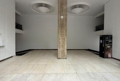 UNIVERSITATE SPATIU PENTRU BIROU , O CAMERA 23MP UTILI IN CLADIRE DE BIROURI, - 2