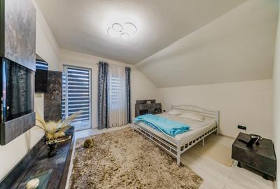 Casă P+M de vânzare în Zimandu Nou – 3 dormitoare, teren 309 mp - 12