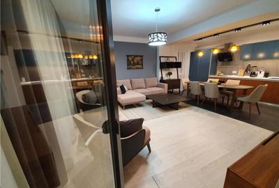 Apartament cu 2 camere semidecomandat în Lipovei