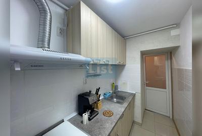 Apartament 3 camere, modern, et.3, Micro III - 9