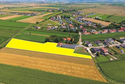Teren Construcții intravilan de 500 mp, în Stupini