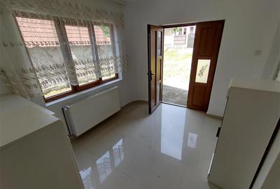 Oravita | Casa Moderna de Inchiriat | Gata de Mutare | Complet Mobilata si Utila - 16