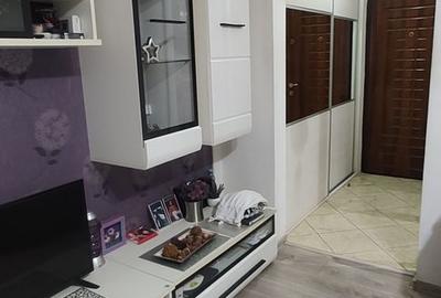 Tomis Nord 3 camere semidecomandate parter - 18