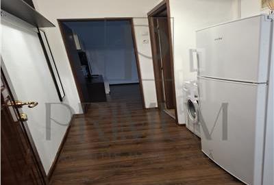 Apartament cu 2 camere semidecomandat, mobilat în Aeroport