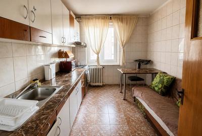 89000 euro-2 camere- 51mp -gorjului -bloc reabilitat - 2