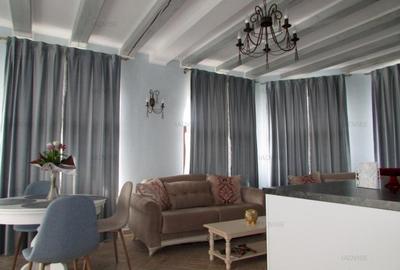 Casa superba utilata mobilata Rasnov, pretabila si pentru doua familii - 1