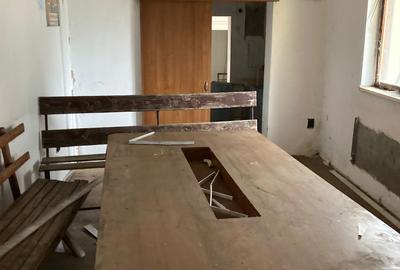 Vand casa P+M cu 4 cam.in zona 7 Noi. - 10