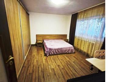 Garsonieră decomandată în Tineretului