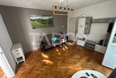 Apartament cu 2 camere nedecomandat, mobilat în Mihai Viteazul